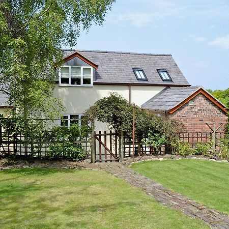 Woodhouse Cottage Hawarden 외부 사진