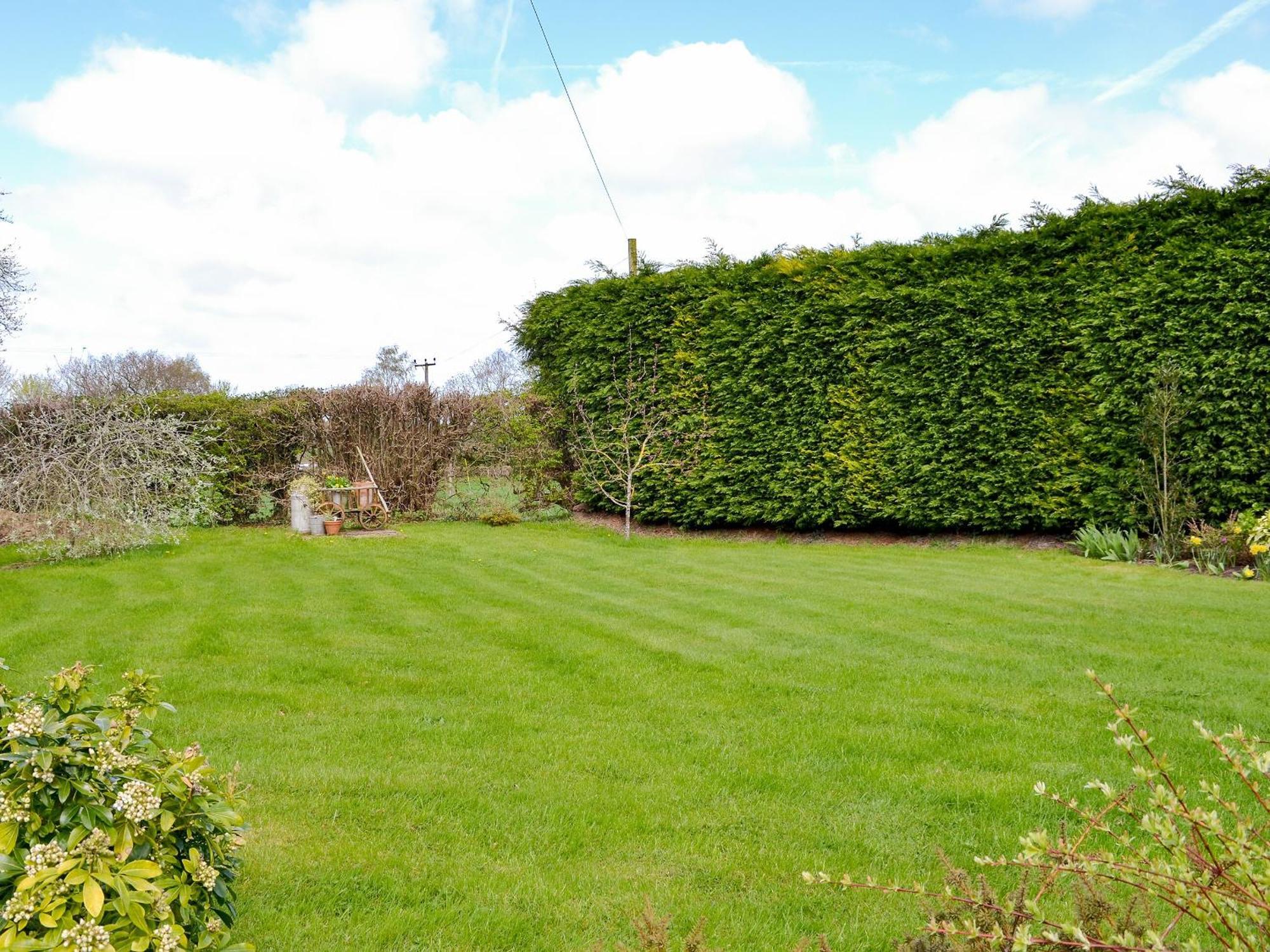 Woodhouse Cottage Hawarden 외부 사진